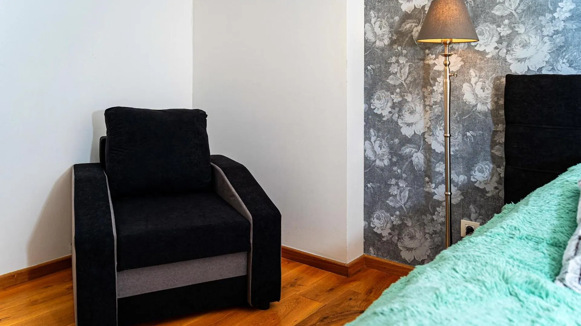 Black Dog Residence Prague Apartment
